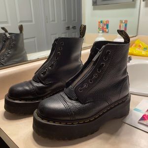 Only worn a couple times